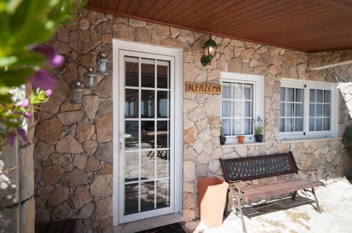 Casas Da Gralha Bed & Breakfast Turquel ภายนอก รูปภาพ