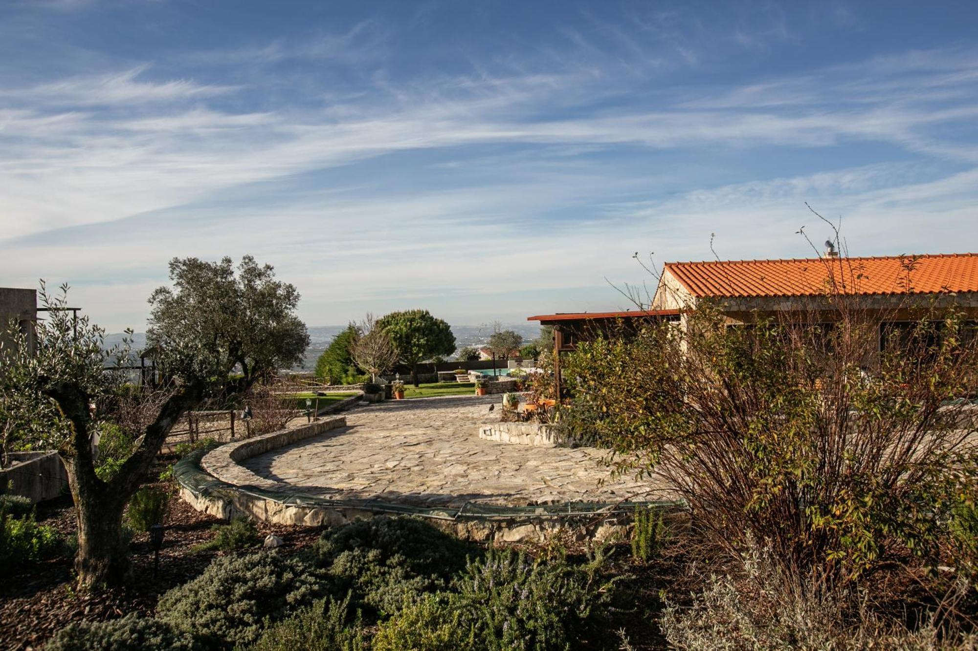Casas Da Gralha Bed & Breakfast Turquel ภายนอก รูปภาพ